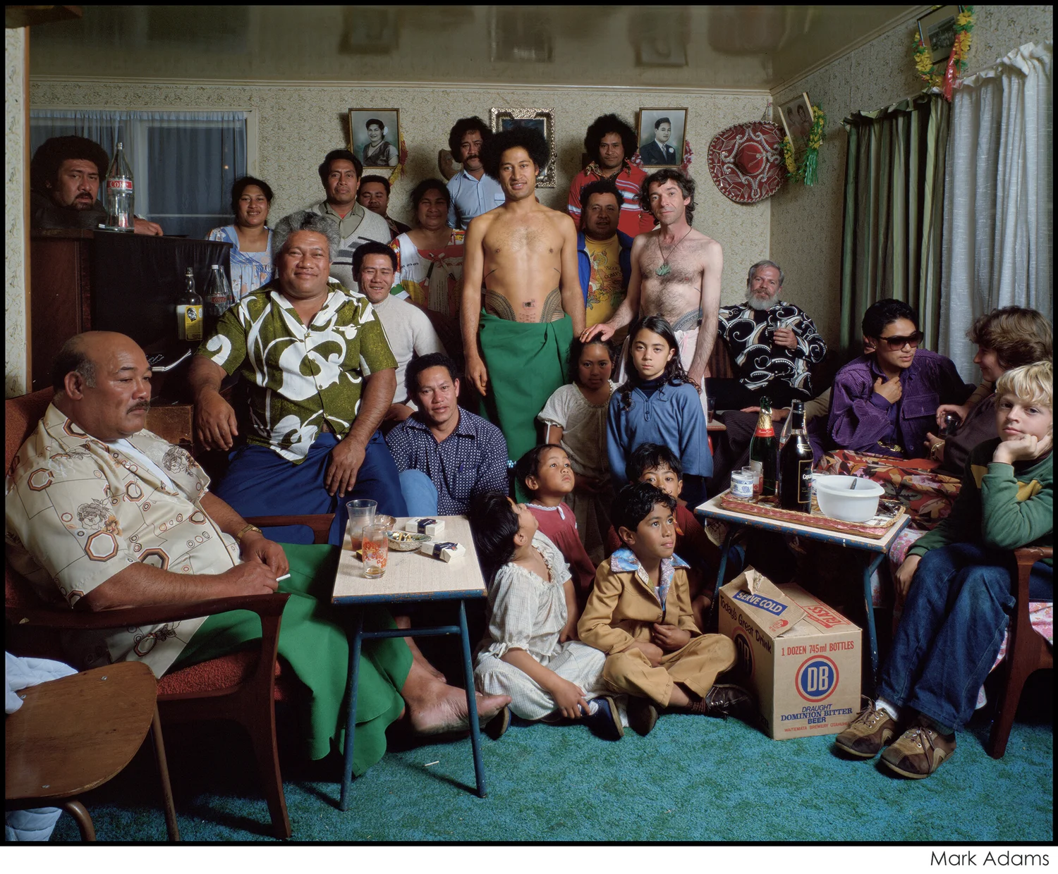 1980.+Grotto+Rd+Onehunga.+Auckland.+The+evening+of+the+umusaga+for+Fuimaono+Tuiasau.+Sua+Suluape+Paulo+tufuga+tatatau
